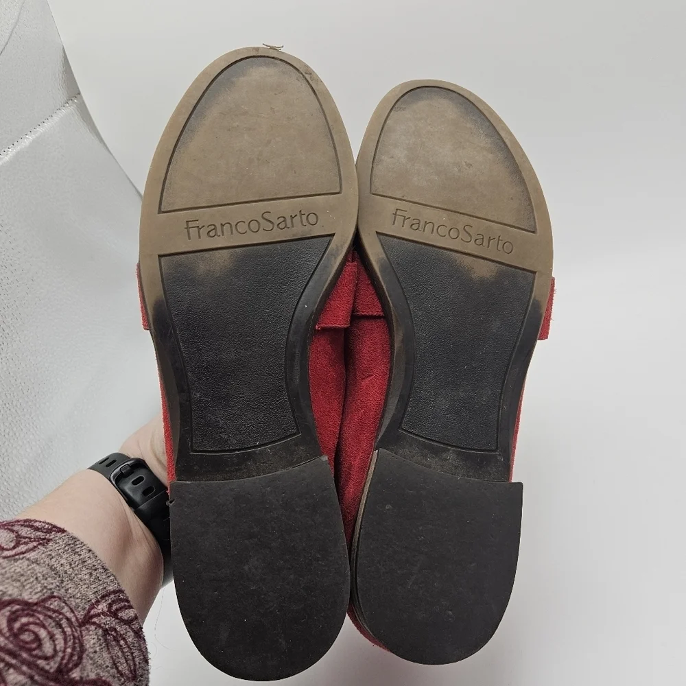 Franco Sarto Baylor T-Bar red suede loafers size 9